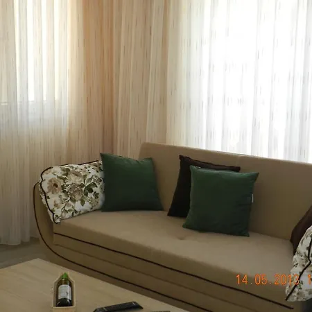 Appart hôtel Roza 2 *
