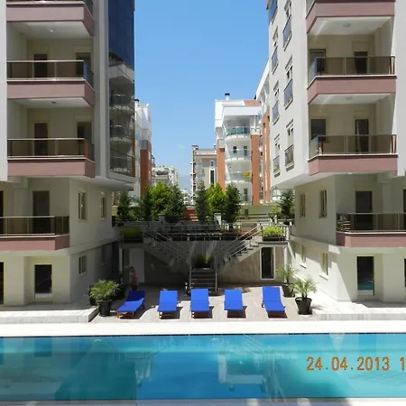 Appart hôtel Roza 2 *